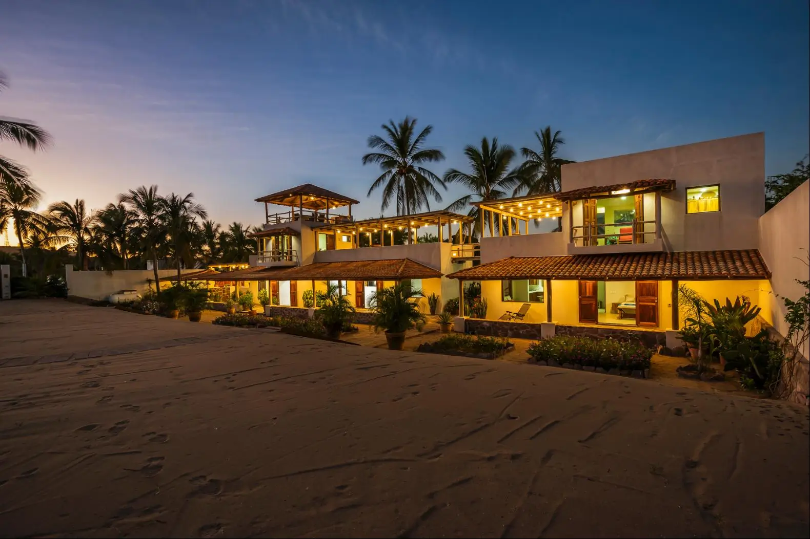 Ultra-Luxury Homes in Hacienda Cabo